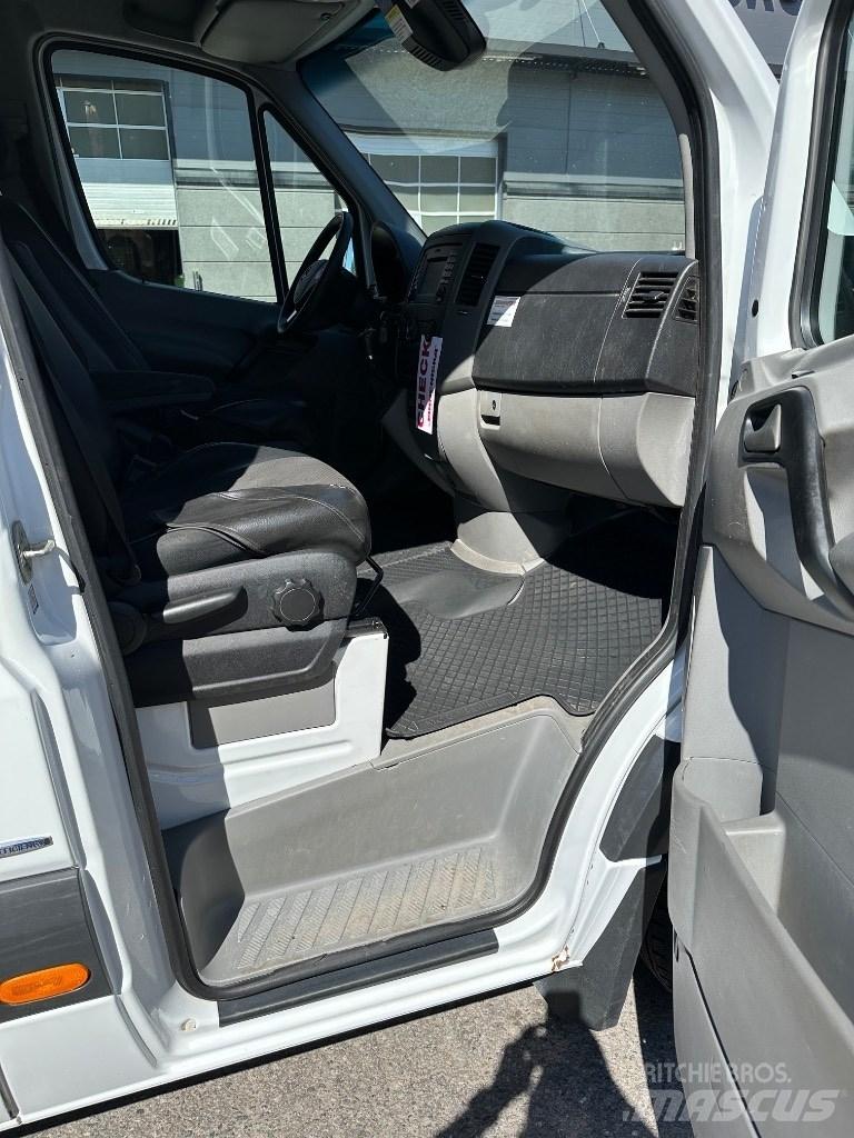 VERSALIFT VDT-170-F Billyftar