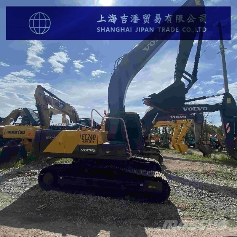 Volvo EC 240 Bandgrävare