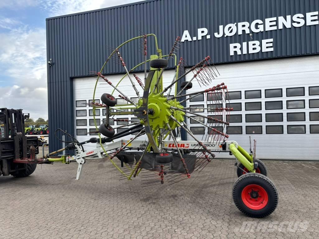 CLAAS Liner 2900 Vändare och luftare