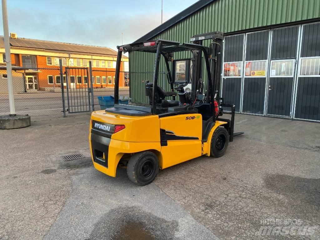 Hyundai 50 B-9 Elmotviktstruckar
