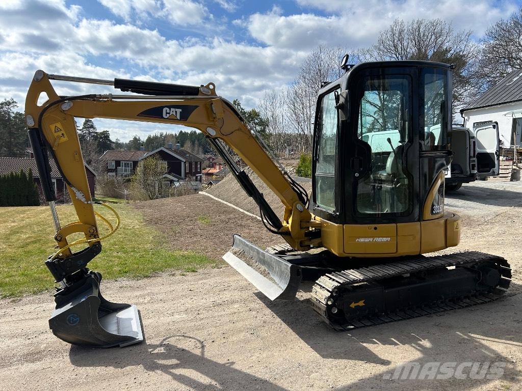 CAT 303.5 C Minigrävare < 7t