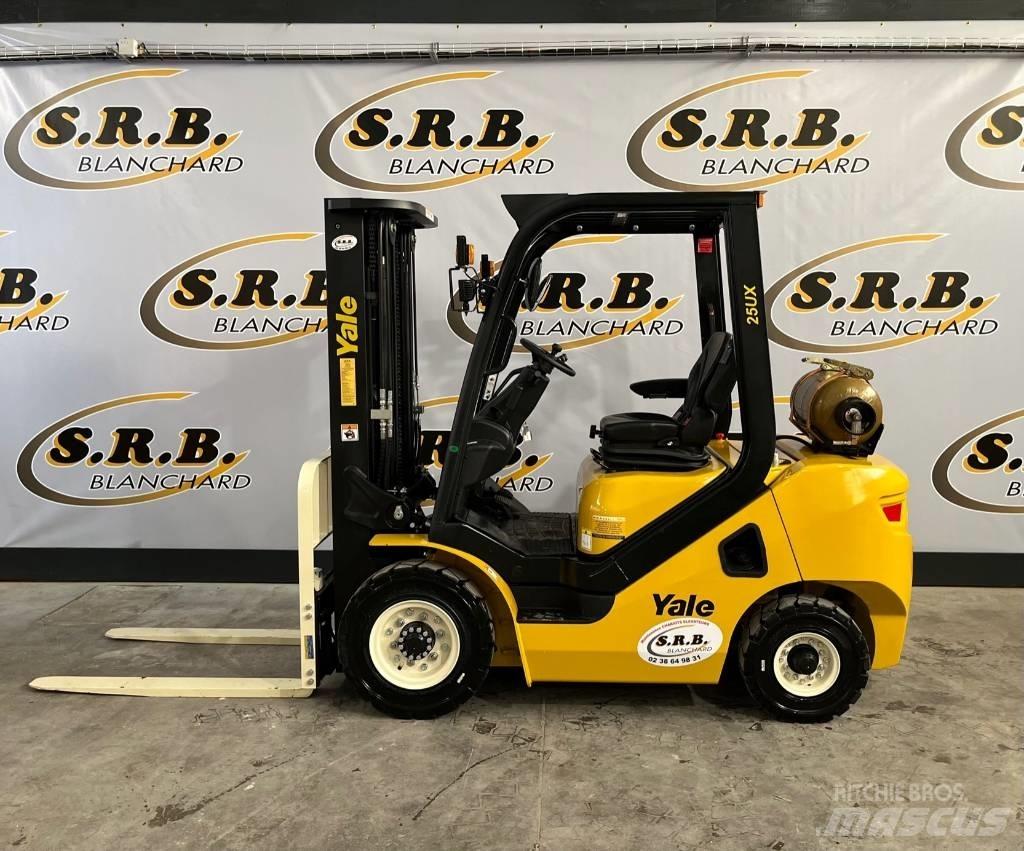 Yale GLP25UX Gasolmotviktstruckar