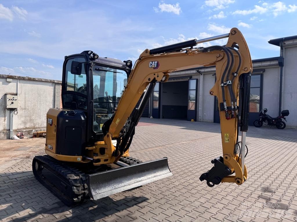 CAT 302.7 D CR Minigrävare < 7t