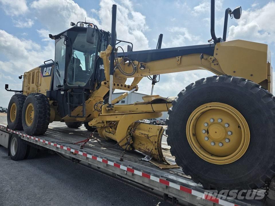 CAT 140 M 2 Väghyvlar