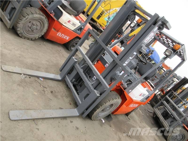 Heli FD 30 Dieselmotviktstruckar