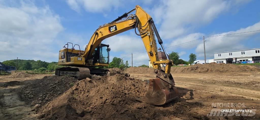 CAT 320 Bandgrävare
