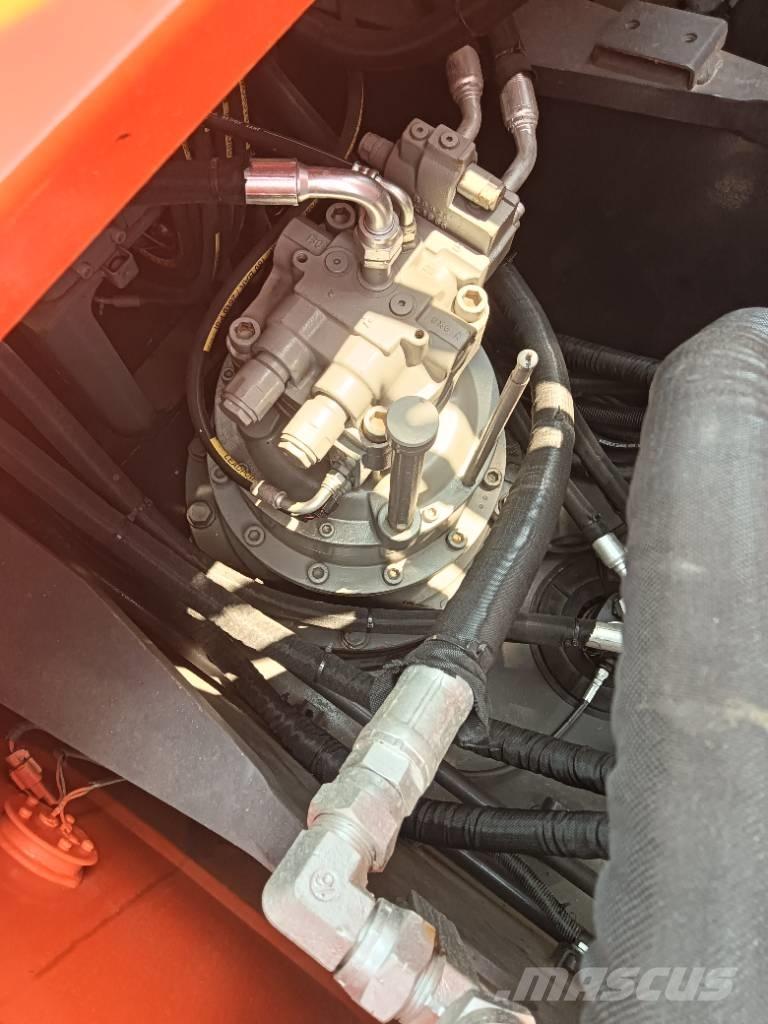 Hitachi ZX 240 Bandgrävare