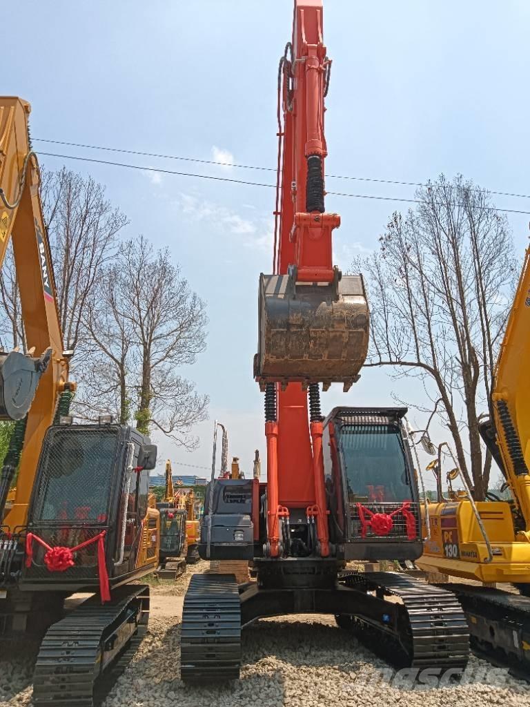 Hitachi ZX 240 Bandgrävare