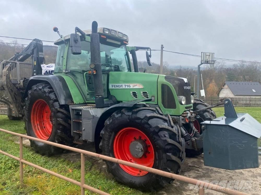 Fendt 716 Traktorer