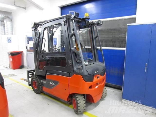 Linde E25 Elmotviktstruckar