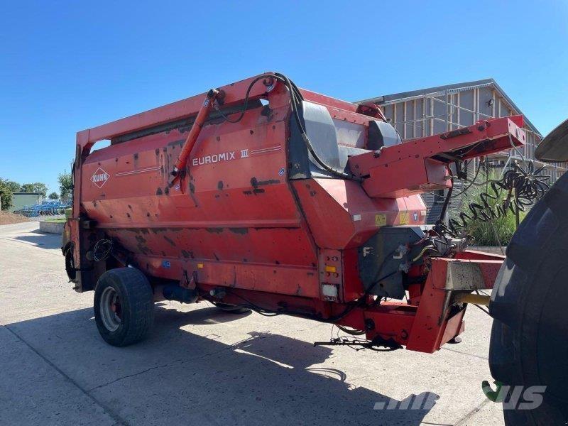 Kuhn Euromix B Fullfodervagnar