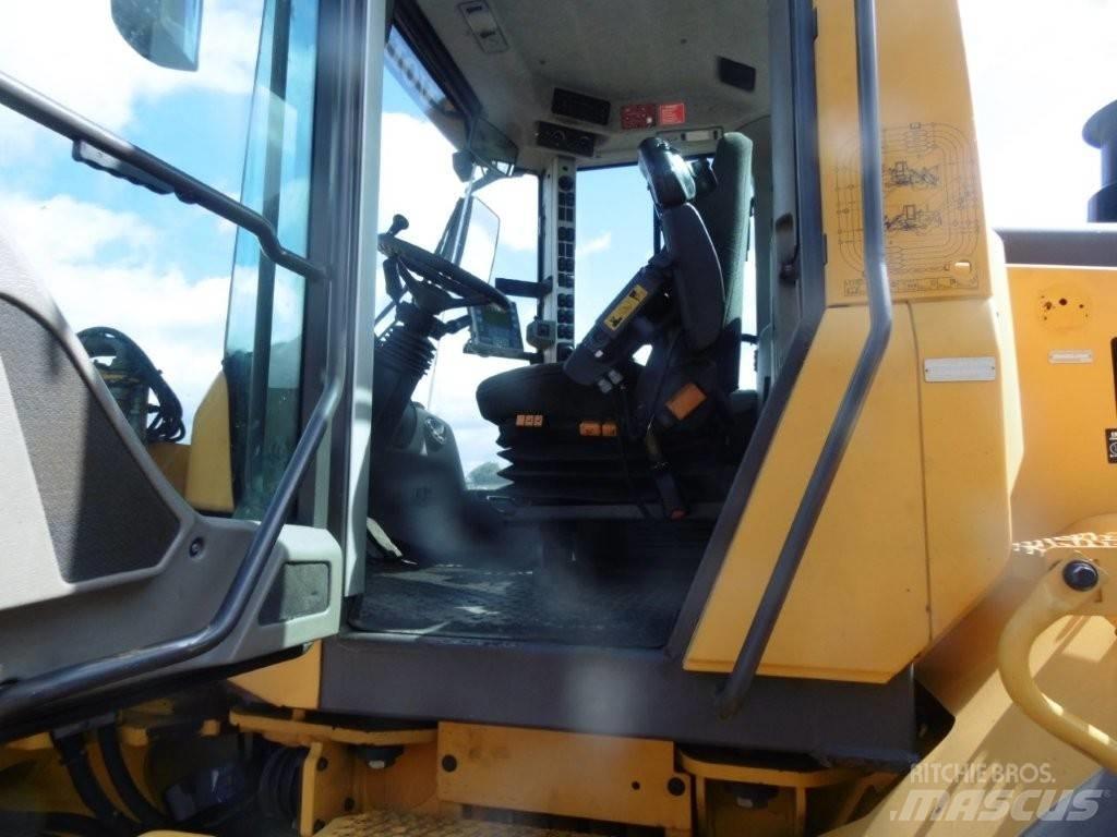 Volvo L 120 F Hjullastare