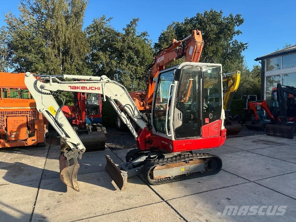 Takeuchi TB 230 Minigrävare < 7t