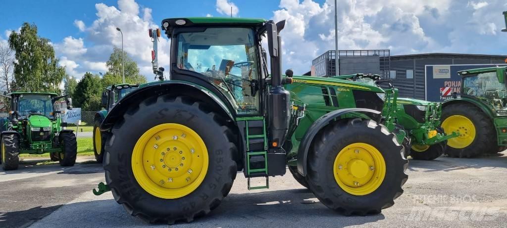 John Deere 6250 R Traktorer