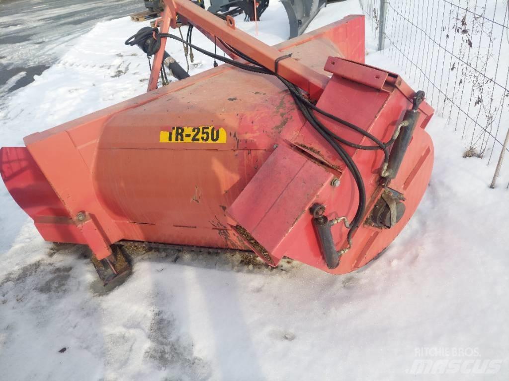  TR-250 lumilinko Snöslungor och -fräsar