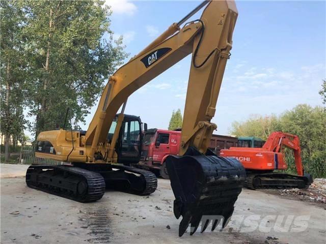 CAT 325C Bandgrävare