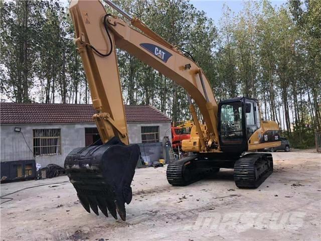 CAT 325C Bandgrävare