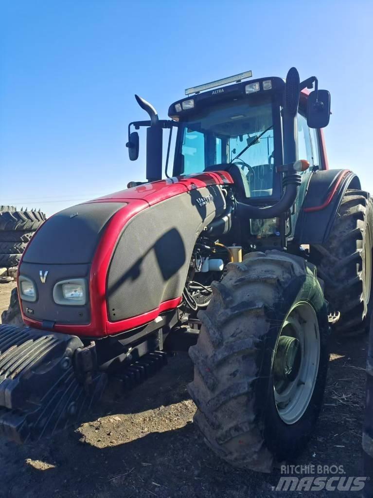 Case IH FARMALL 1404 Traktorer