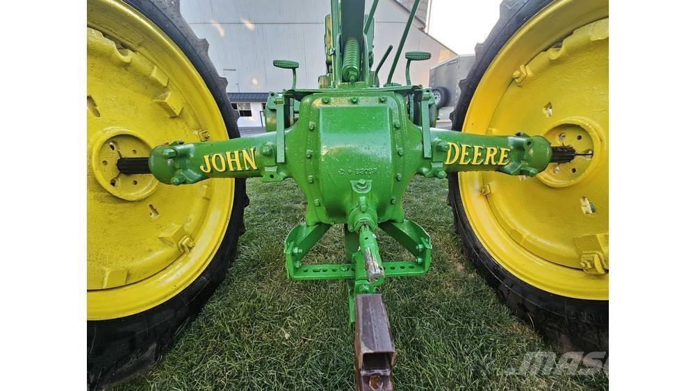 John Deere B Grävmaskiner