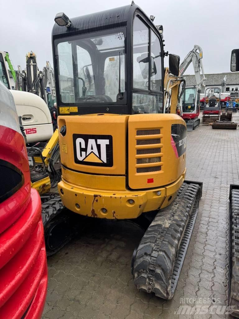 CAT 302.7 D Minigrävare < 7t