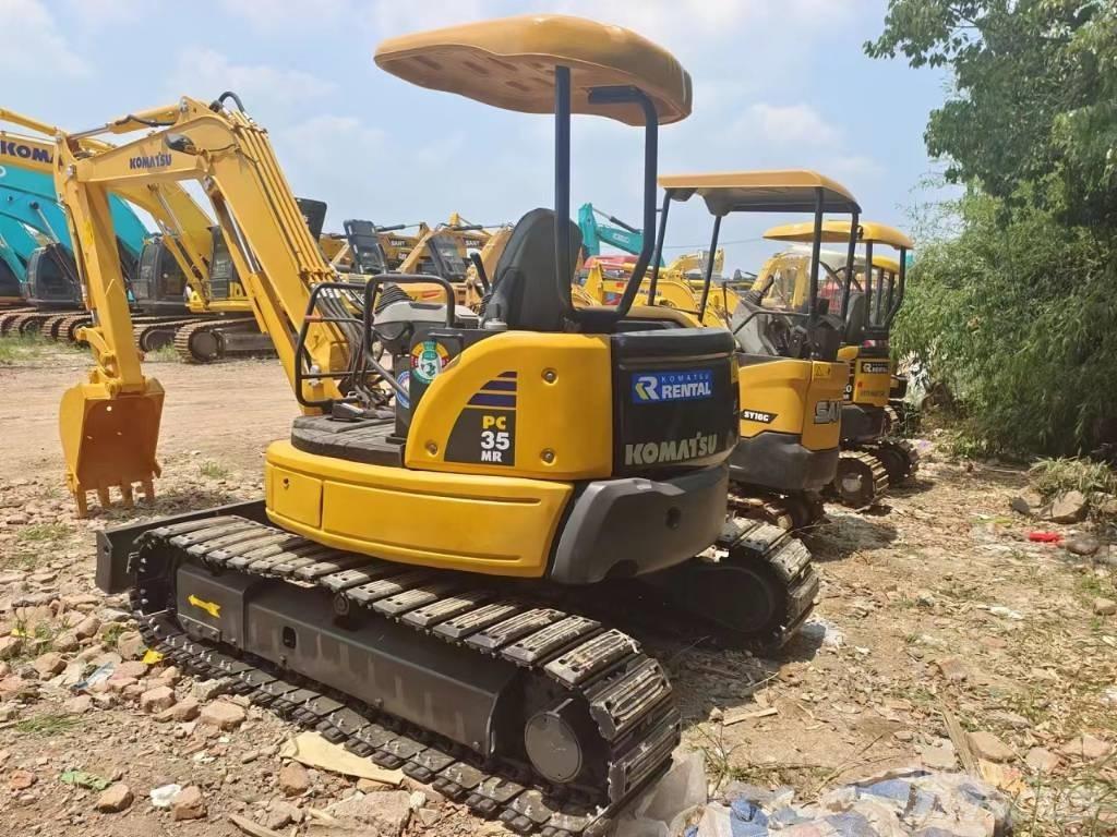 Komatsu PC35 Bandgrävare