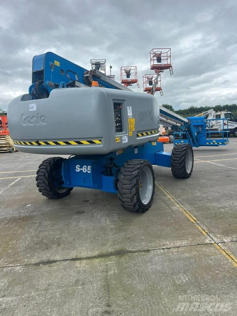 Genie S 65 Teleskop bomliftar