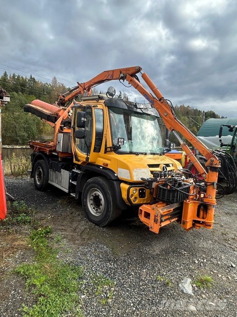 Unimog U427 Plogbilar