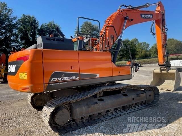 Doosan DX255LC-5 Bandgrävare
