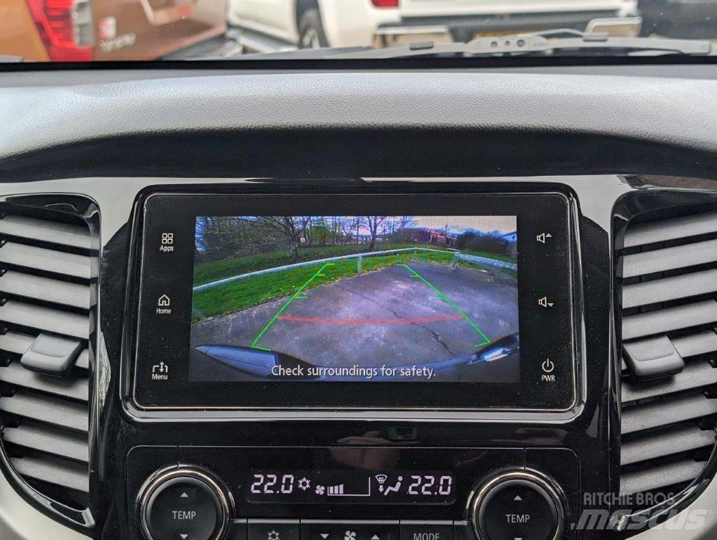 Mitsubishi L 200 Flakbilar/Pickuper