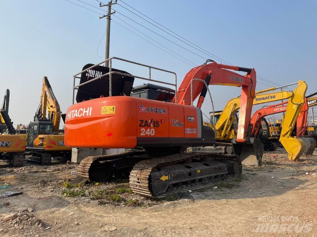 Hitachi ZX 240 Bandgrävare