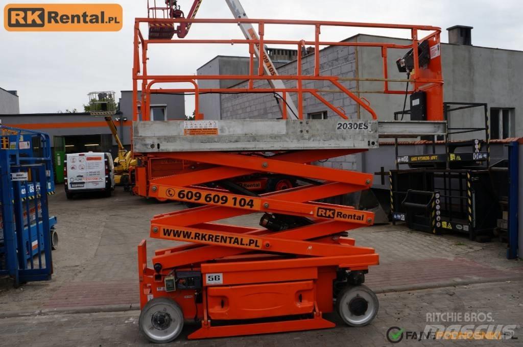 JLG 2030 ES Saxliftar