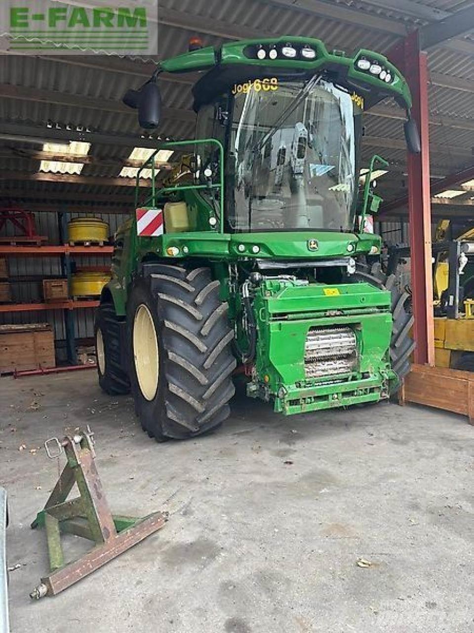 John Deere 8600 Självgående fälthackar