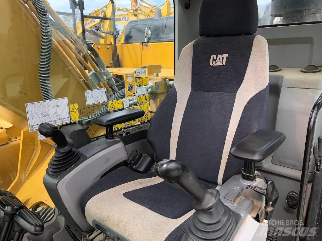 CAT 326F LN Bandgrävare