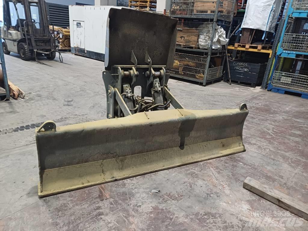 Volvo EW 180 D Schaktblad