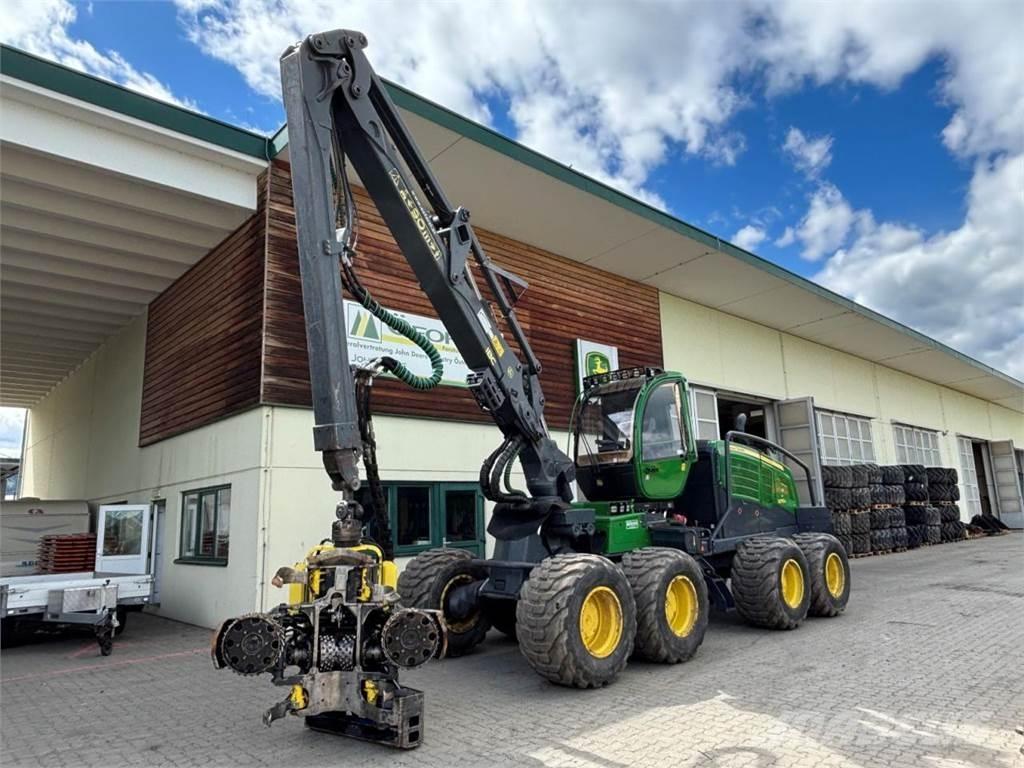 John Deere 1270 G Skördare