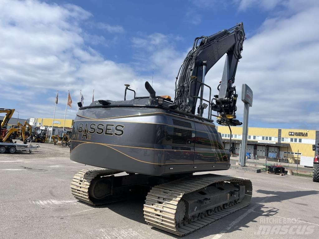 CASE CX 210 E Bandgrävare