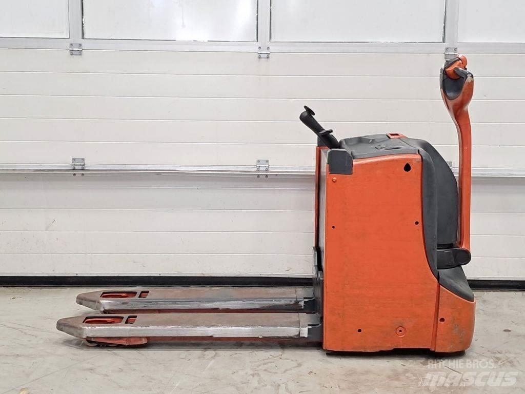 Linde T16L Låglyftare utan plattform