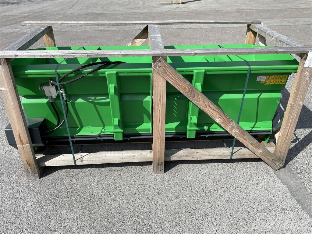 Sami SL-2300 3P/SMS Sand- och saltspridare