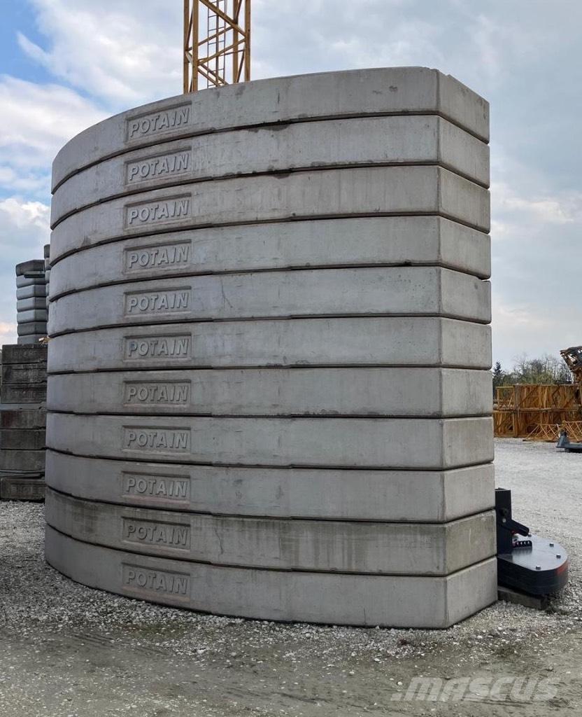 Potain Igo T 130 Självstående kranar