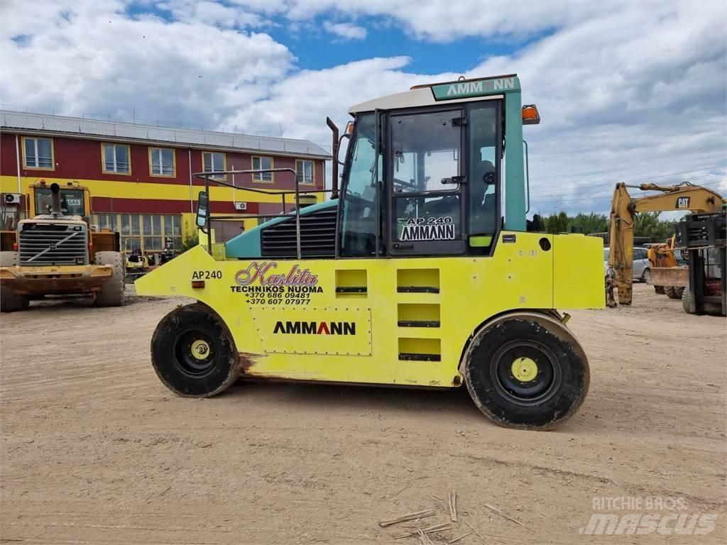 Ammann AP 240 Pneumatiska Hjulvältar
