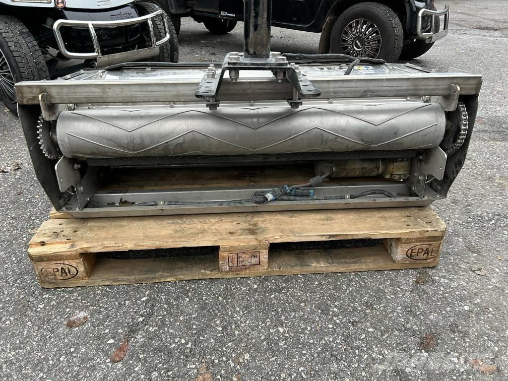 Ventrac SA250 Saltspridare