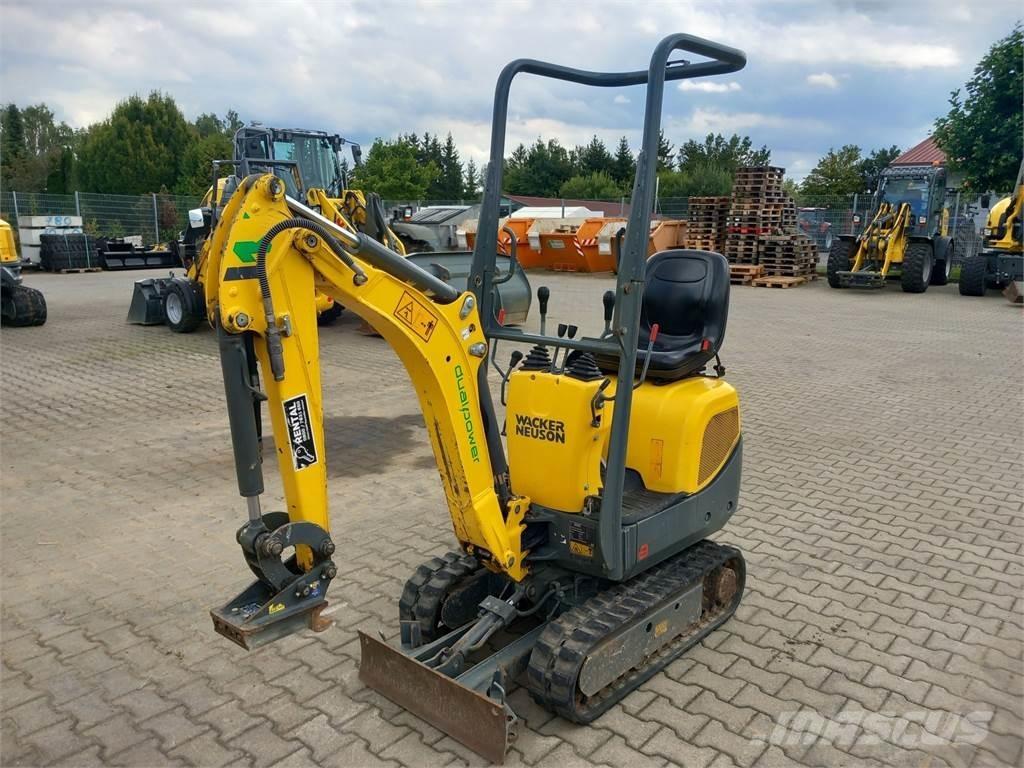 Wacker Neuson 803 Bandgrävare