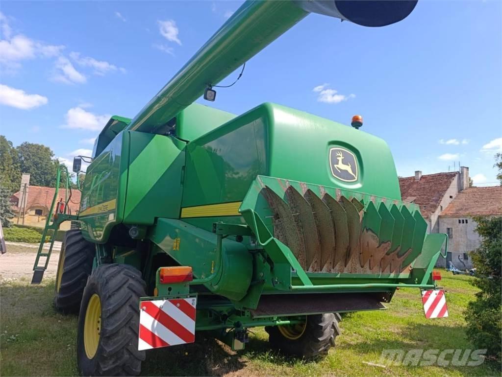 John Deere W650 Skördetröskor