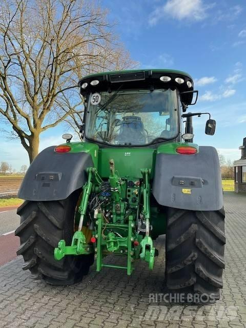 John Deere 7310 R Traktorer