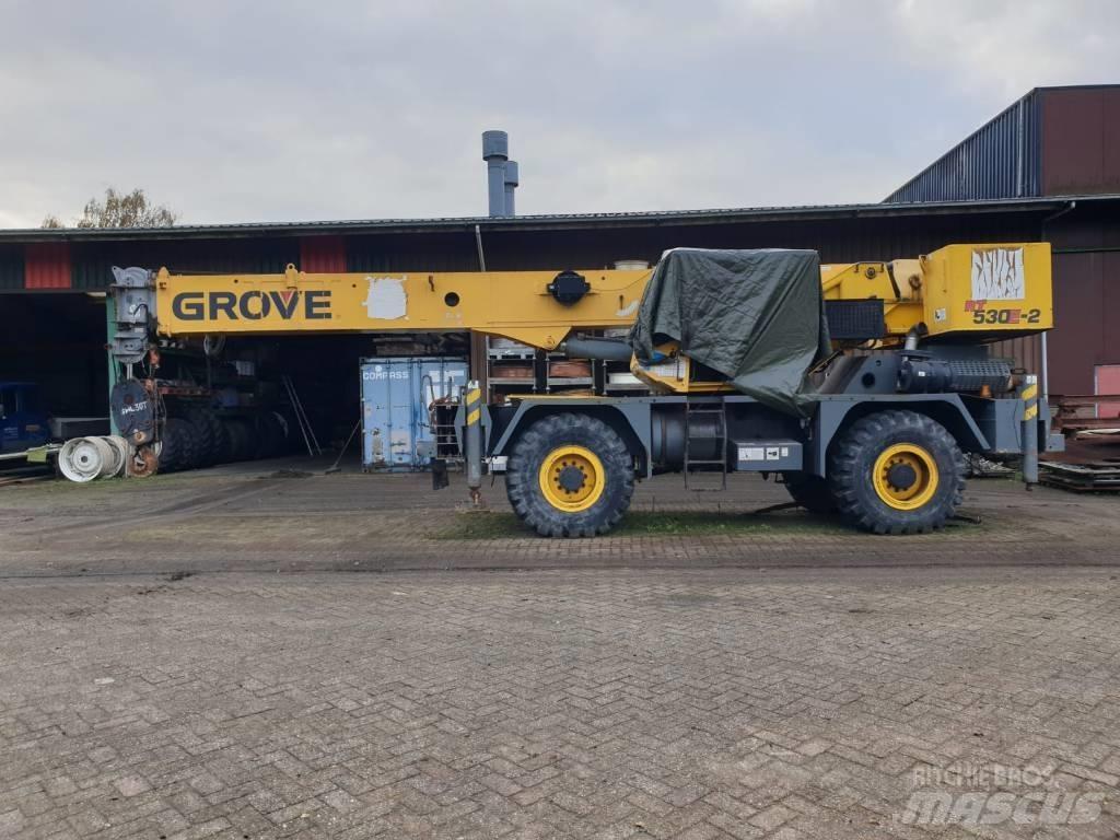Grove RT 530 E-2 Terrängkranar (Grov terräng)