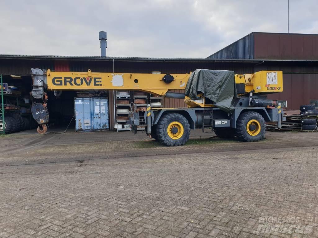 Grove RT 530 E-2 Terrängkranar (Grov terräng)