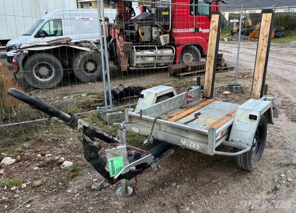 Moiroud TB 1250 Biltransportsläp