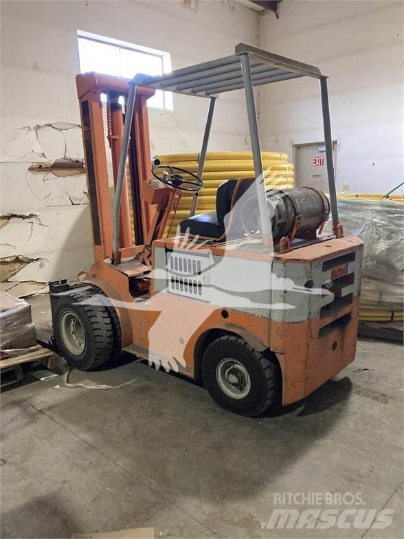 Baker FJF040 Dieselmotviktstruckar