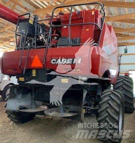 Case IH 7130 Skördetröskor