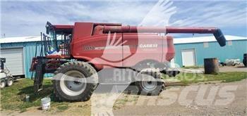Case IH 8010 Skördetröskor
